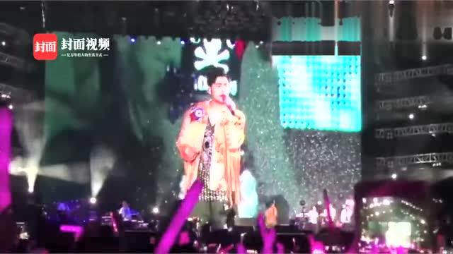 周杰伦演唱会见证热情与爱的奇迹，场外生子，一曲未响已燃爆全场