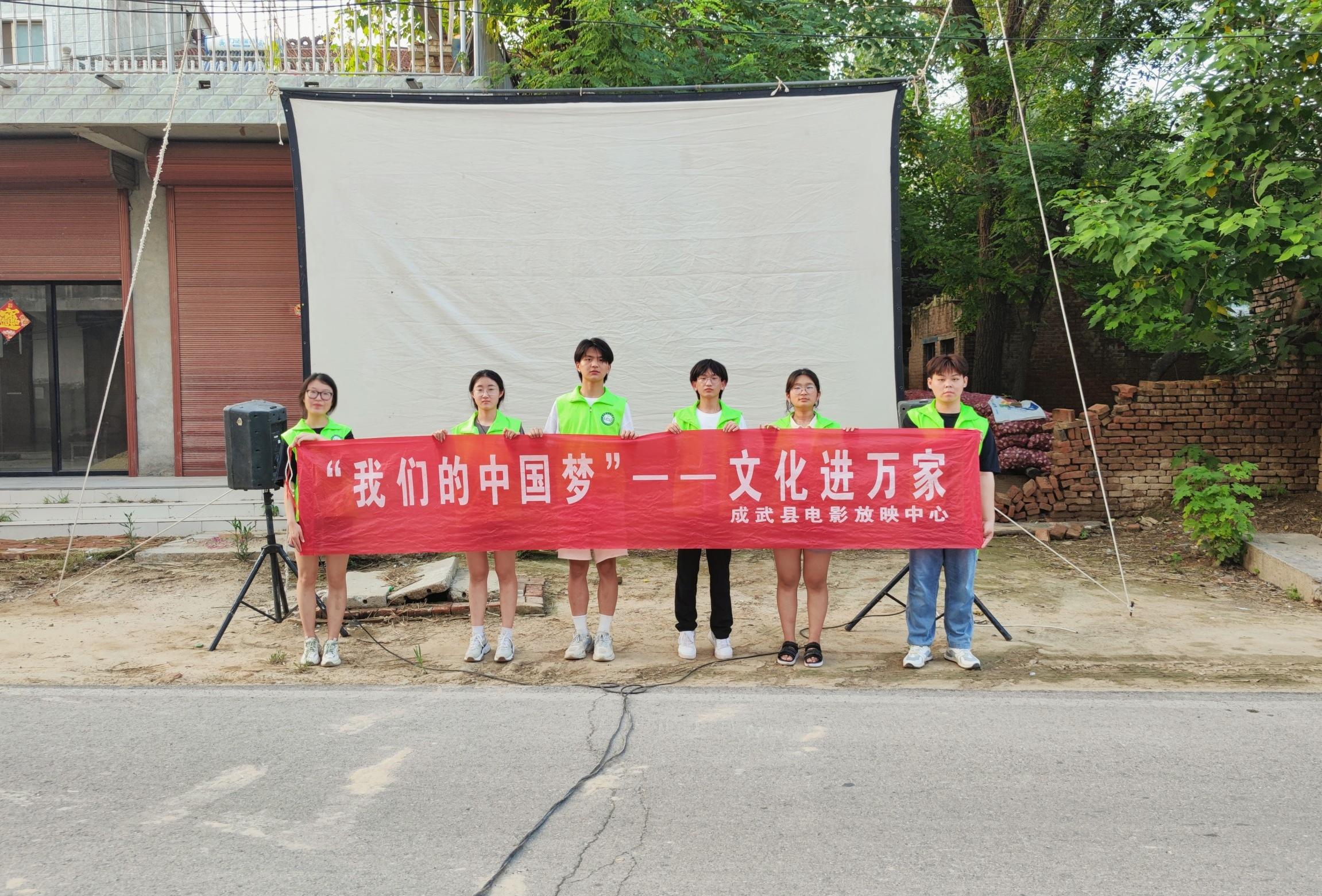 重大工程展现中国力量，实力与荣耀的彰显