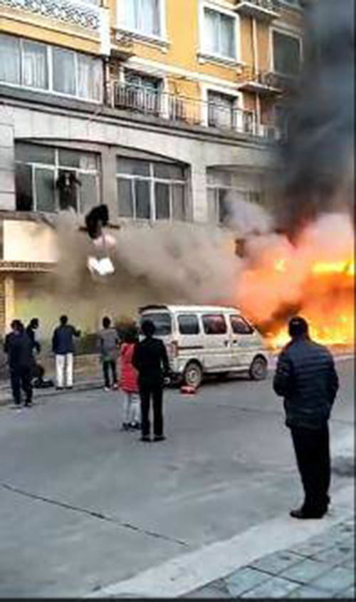 山东高校火灾与小巷独特小店探秘，事故背后的故事与探秘之旅