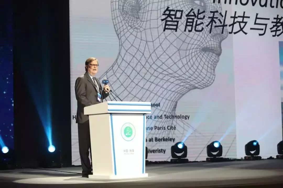 美专家解析，中国成就背后的远见政府角色