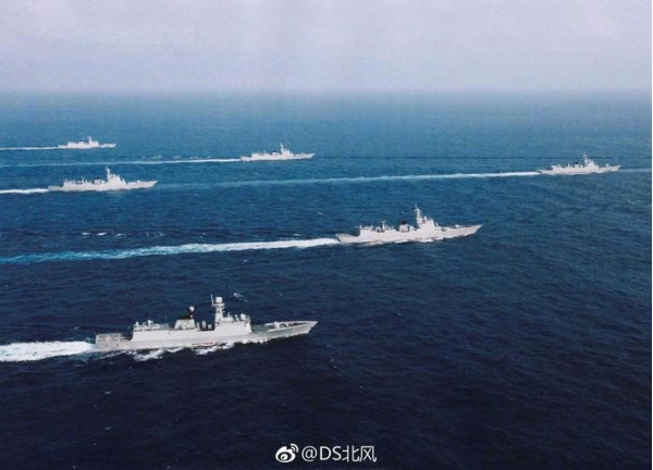 辽宁舰编队绕菲律宾一圈？国防部对此的回应