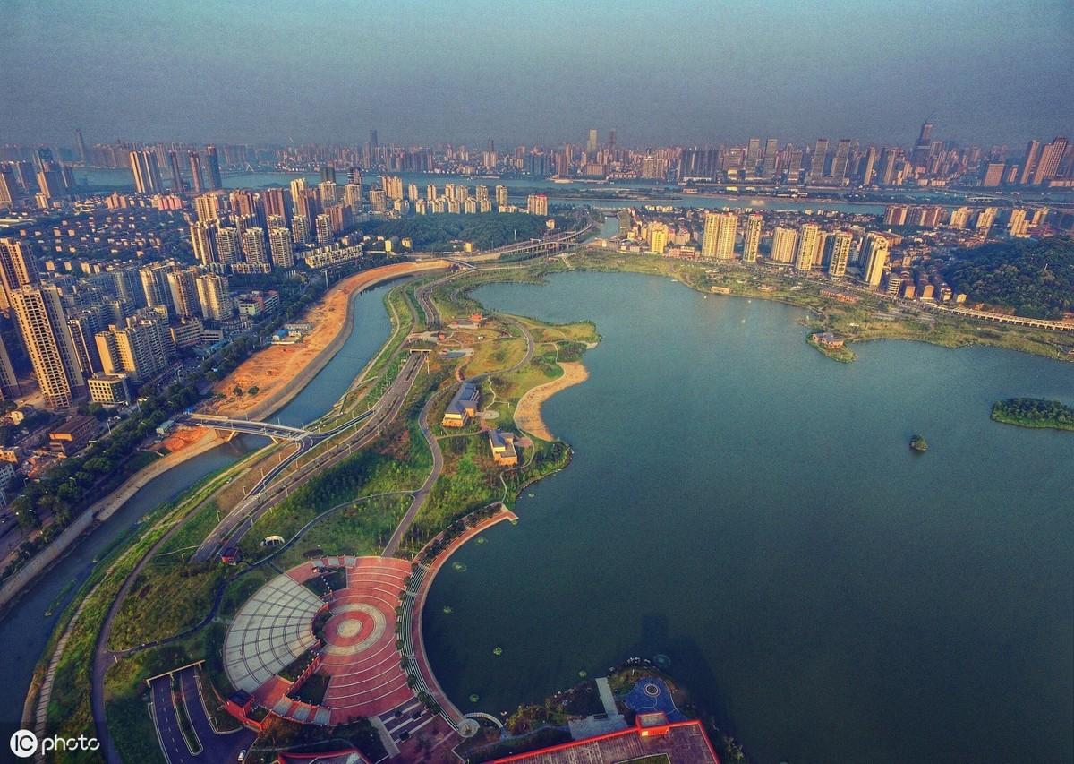 中国人口最新概况概览，人口动态与趋势分析