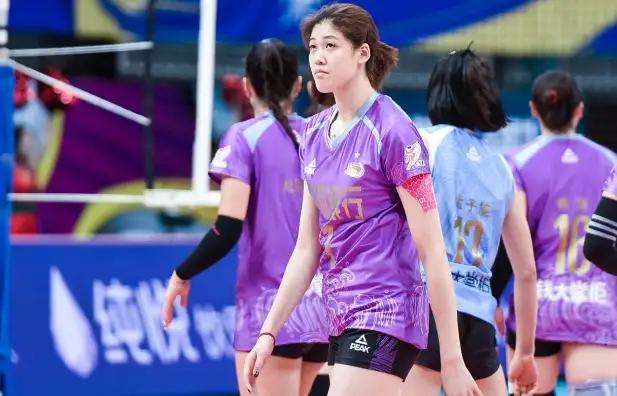 李盈莹接任天津女排队长，机遇与挑战并存的新征程