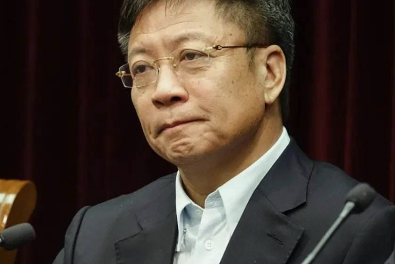 孙宏斌资产版图揭秘，手握9600亿，紧急增资12亿商界风云。