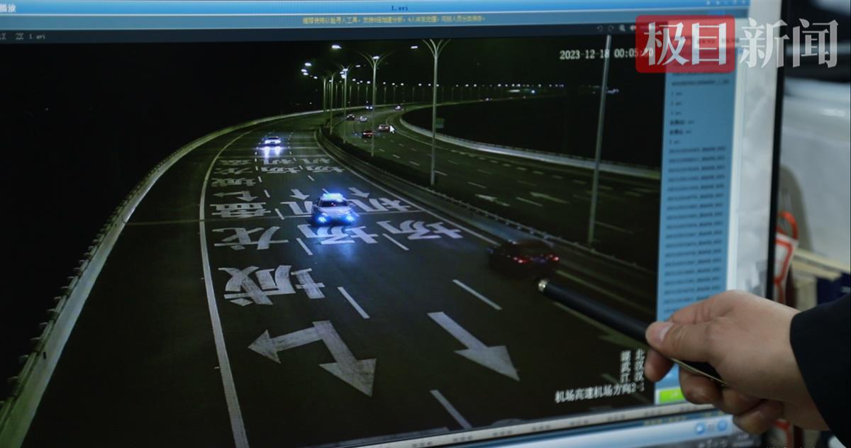 女司机深夜跟导航走高速逆行，探秘心灵之旅背后的惊险事件