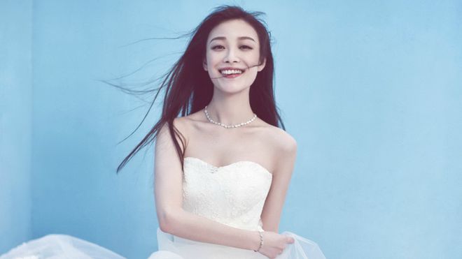 刘亦菲、杨幂、刘诗诗、倪妮同台走秀，四大女神的时尚盛宴走秀步骤指南