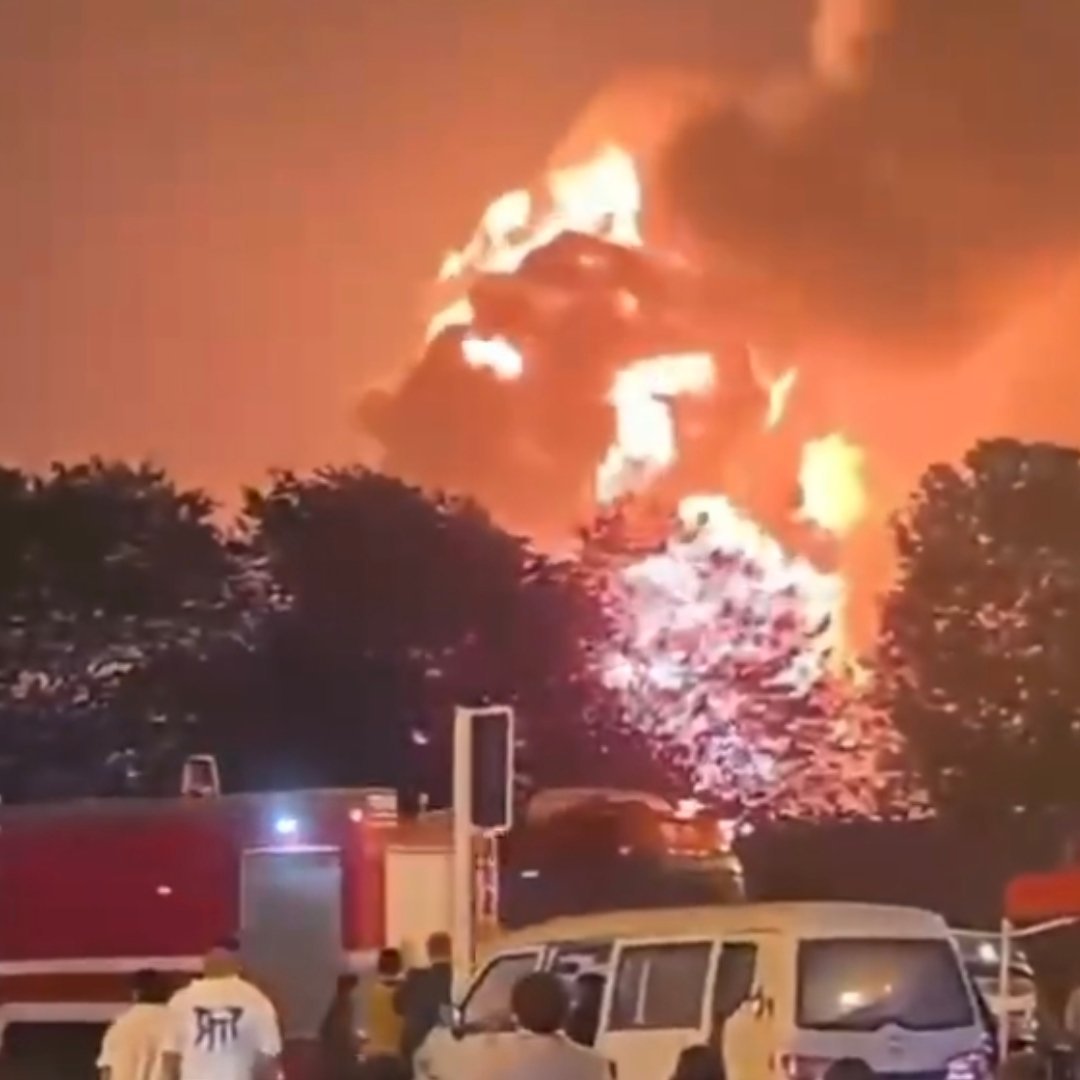 成都燃油车燃爆事件