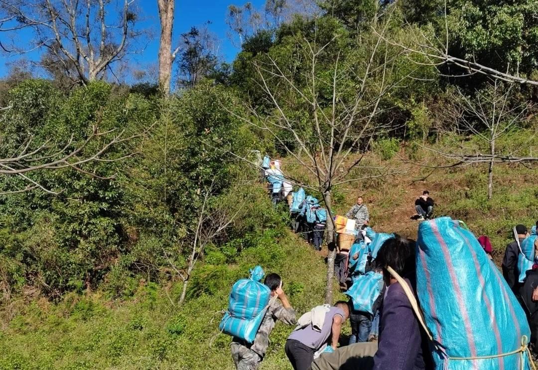 哀牢山壮丽现场画面