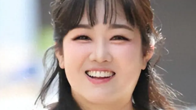 韩国女歌手患舌癌仍积极拥抱自然美景的治愈之旅