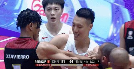 国足与印尼比赛