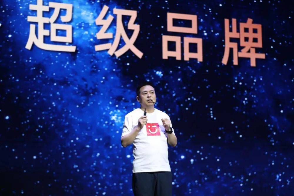 罗云熙科技新品亮相，开启智能生活新纪元