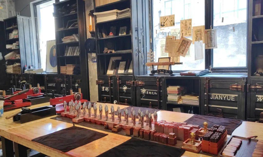 小巷隐秘宝藏，最新铟特色小店的独特魅力