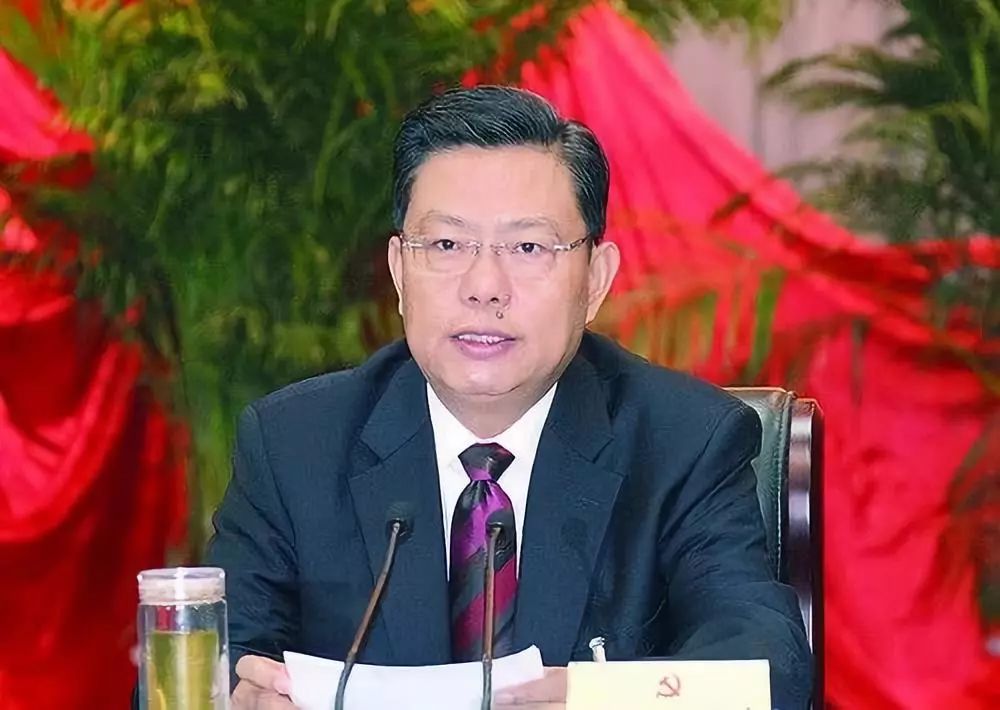中纪监察室新任主任