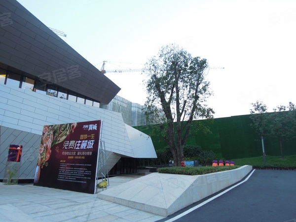 布吉万科麓城最新房价，自然美景探索之旅的居住选择