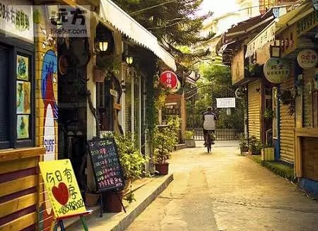 安音和秦戬最新章节，小巷特色小店之神秘探秘