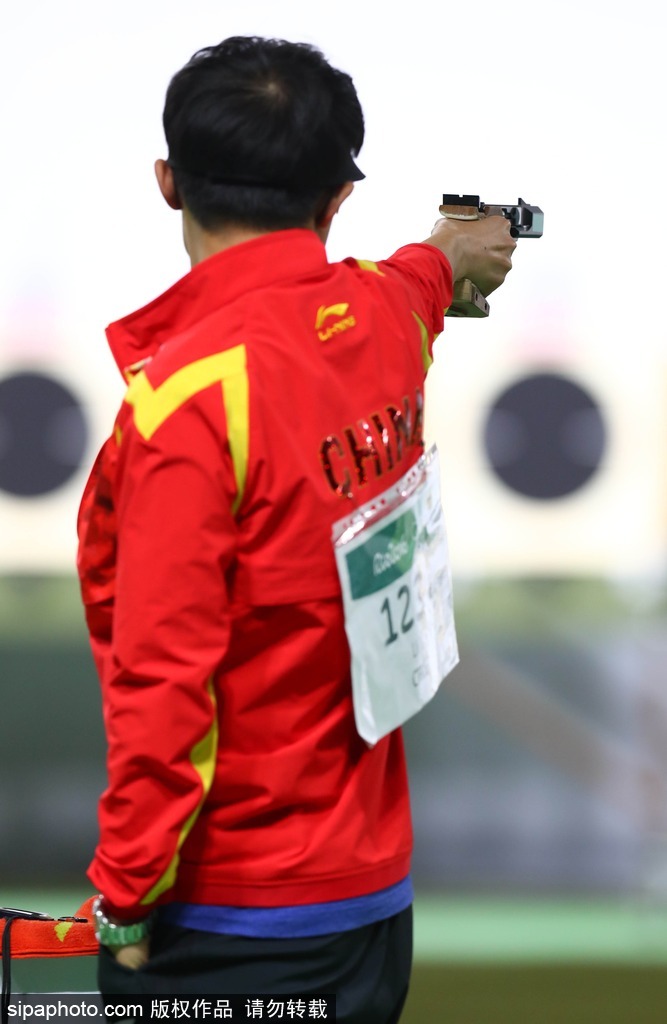 李越宏勇夺世界杯25米手枪金牌，射击运动的科技之巅与魂之所在