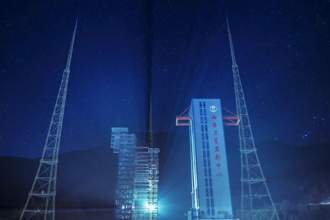 一箭18星，太空新时代的壮丽景象