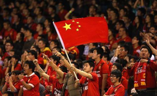 国足比赛现场巨型国旗制作展示，震撼指南与现场实录的震撼力量
