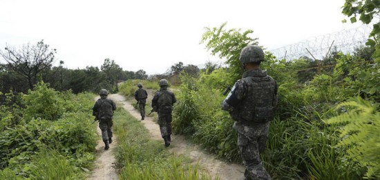 朝韩紧张局势升级，道路炸毁与军事警告背后的学习之道与人生自信之路