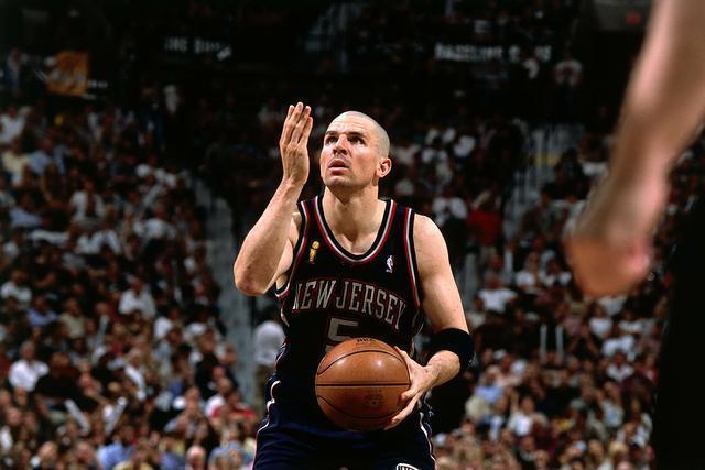 基德力挺克莱，他仍是NBA超巨巨星