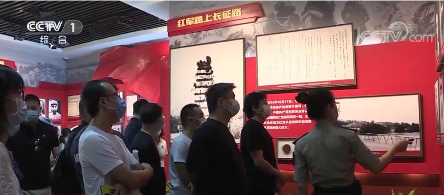 金秋十月红色旅游热潮涌动，探寻革命遗迹，重温历史记忆
