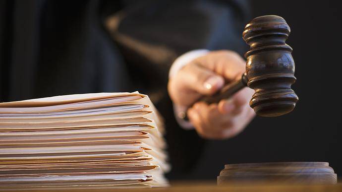 三男子逼停货车抢牛肚煮火锅获刑，警示案例与行动指南