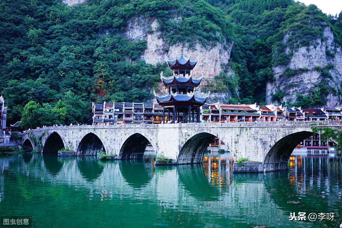 存款利率变动在即，本月可能再次降低——小巷中的金融与风味探索