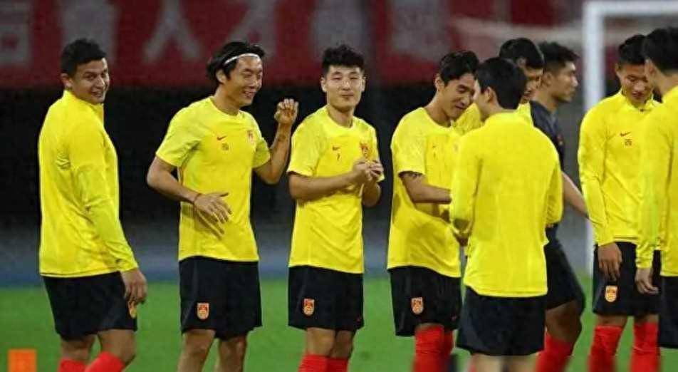 国足决战印尼，胜利之路，无路可退