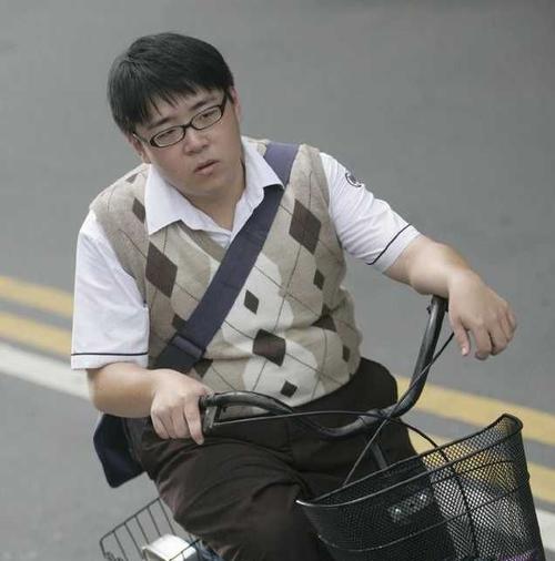刘学义谈赚钱给妈妈换肾，孝心与健康并重的故事