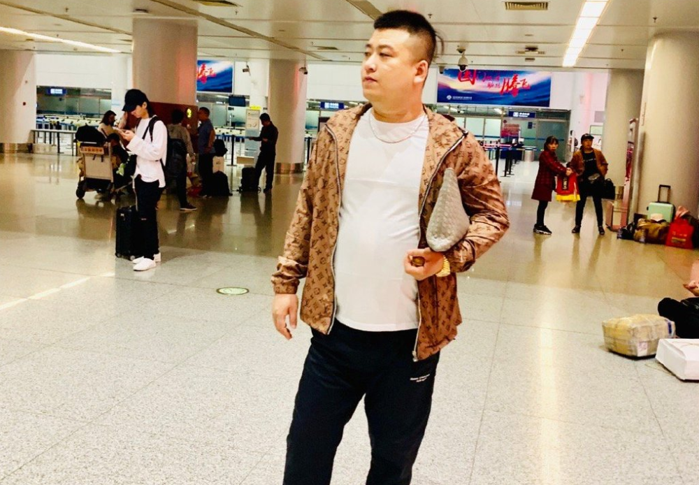 网红云南阿奎离世，温暖日常成永恒，人生旅程令人怀念