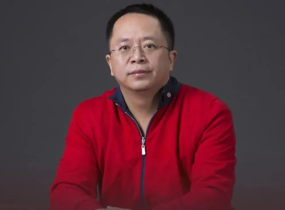 周鸿祎考驾照，这一决定值得关注