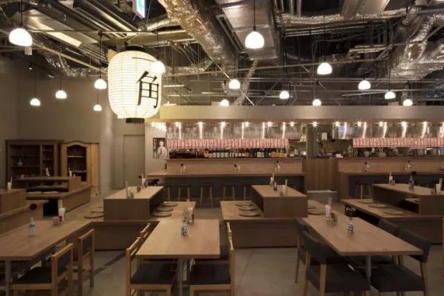 中越加强多领域合作，巷弄深处的独特小店探秘之旅