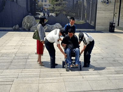 内蒙古夏日发现女尸引发关注，爱与陪伴背后的悲剧