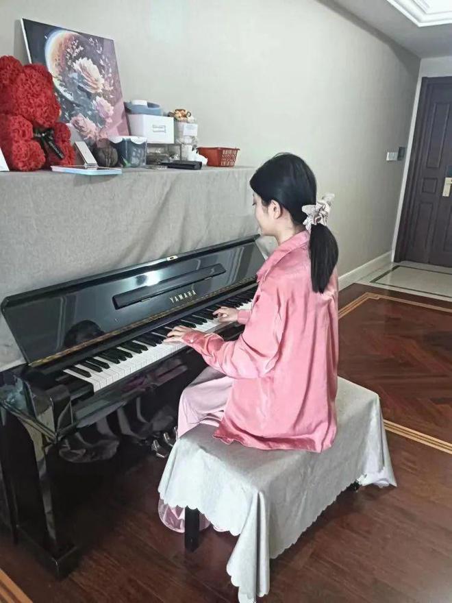 特教老师为盲人女孩送嫁衣，心灵与自然的美丽联姻之旅