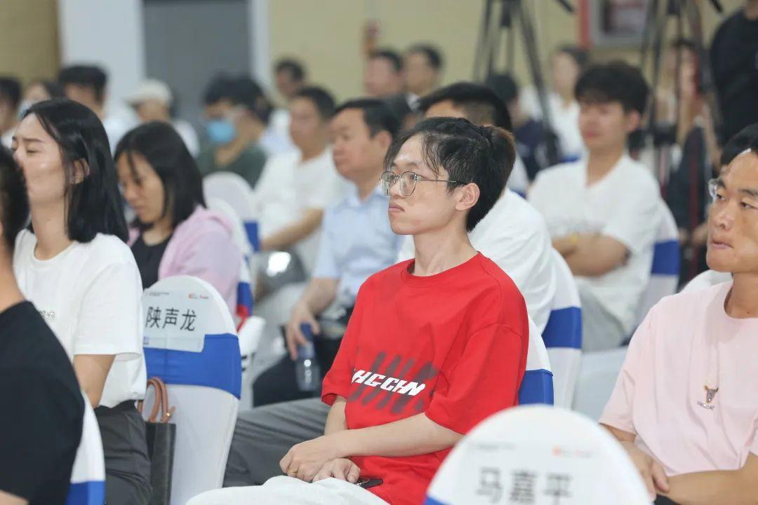 最新营销模式的探讨与某某观点论述，创新策略解析