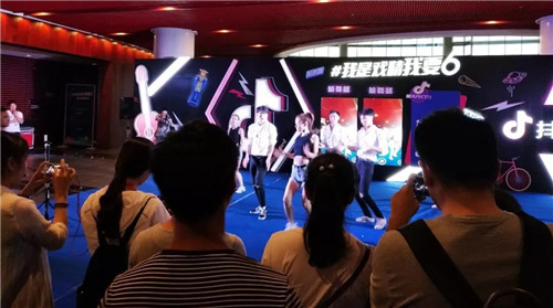 芭乐视频最新动态，时尚潮流与娱乐前沿的深入探讨