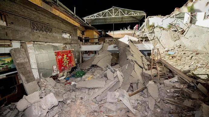 长沙自建房倒塌事故责任人审判与反思，54死事故背后的责任与反思