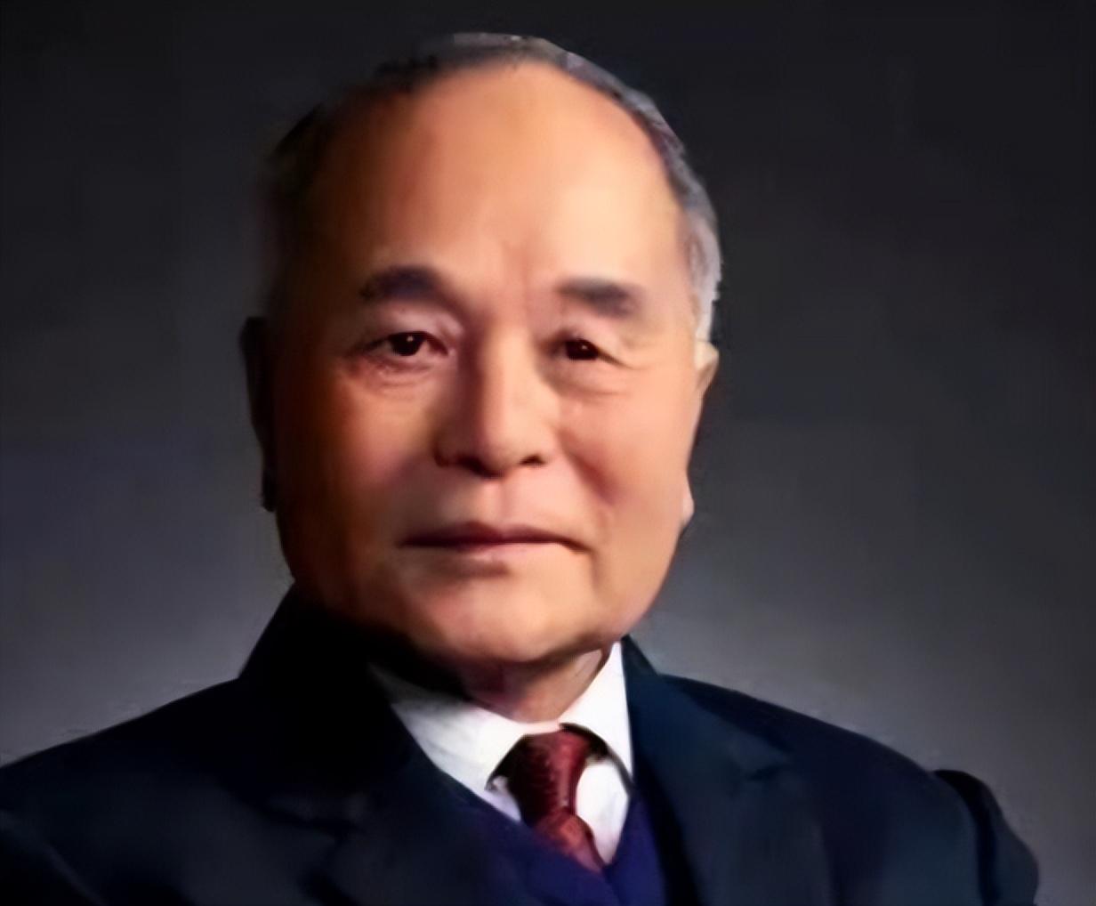 中国原子弹之母，隐姓埋名30年的伟大科研精神与无私奉献