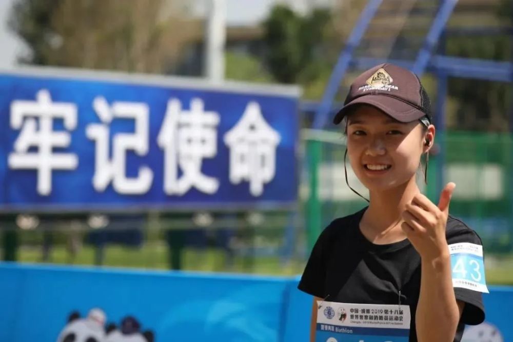 河南女警手枪射击夺冠，闪耀世界赛场，励志传奇铸就辉煌