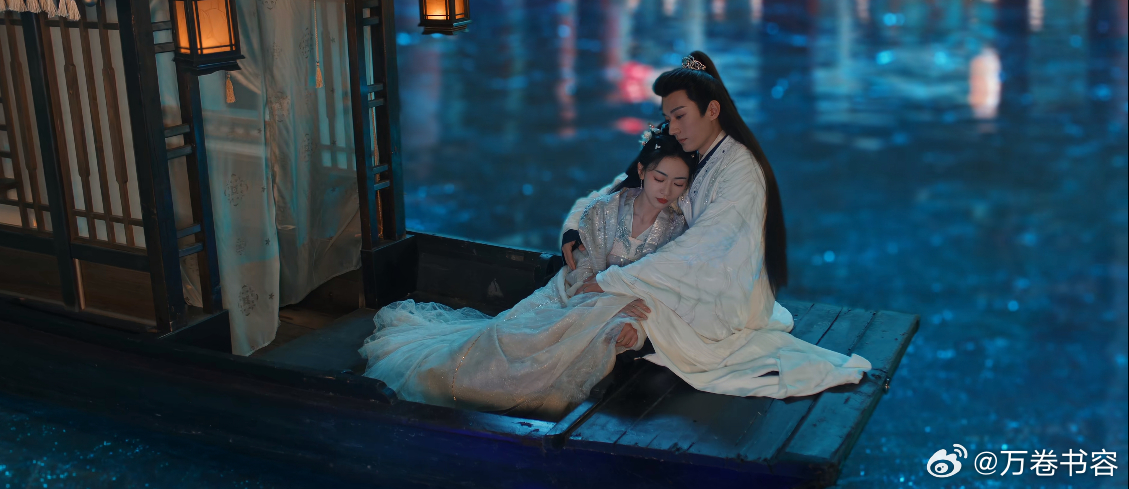 春花焰，男女主角间的微妙暧昧氛围升温