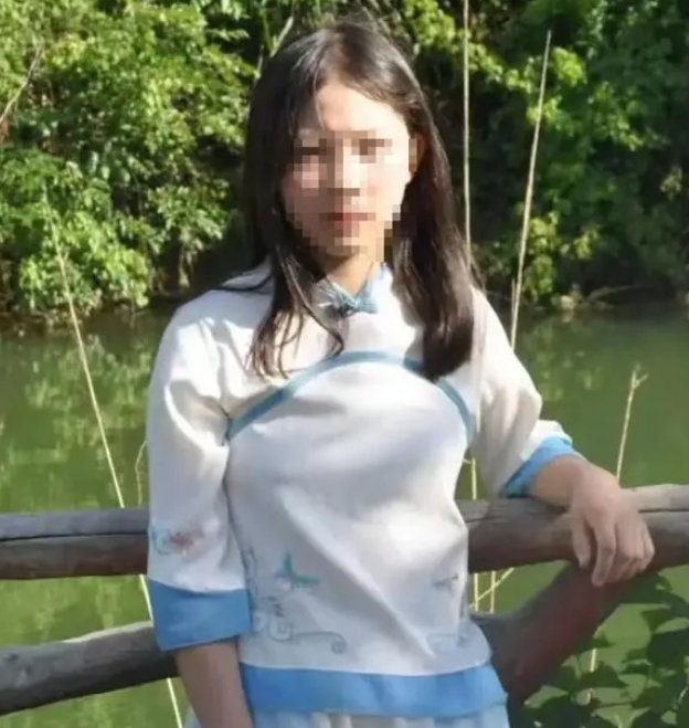 社交账号持续更新之谜