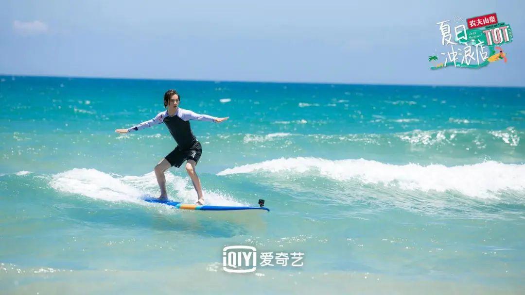 探索知识海洋，最新免费网址助你自信成就梦想