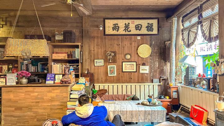 隐藏版特色小店揭秘，国际新闻与小巷深处的独特风情
