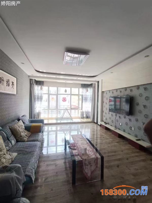 铁力最新二手房出售信息汇总，市场走势与专家观点分析